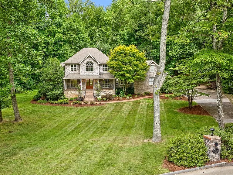 3019 Wingfield Ct — Photo 4