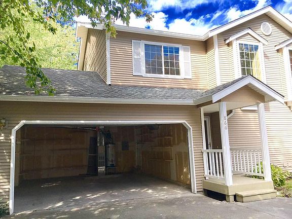 4th image of 185 NW Juniper St #866