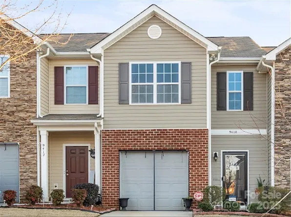 9408 Hamel St, Charlotte, NC 28215