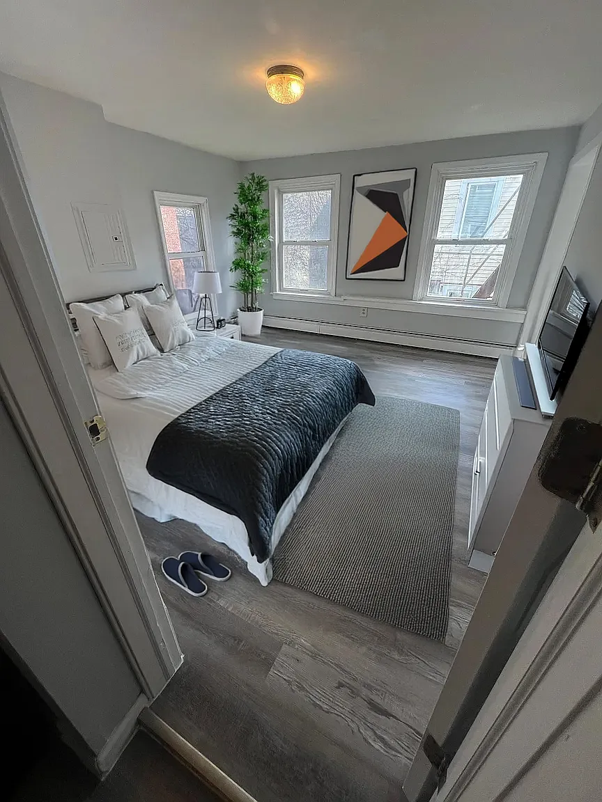 1 bed, 750 sqft, $1,450 — Photo 2