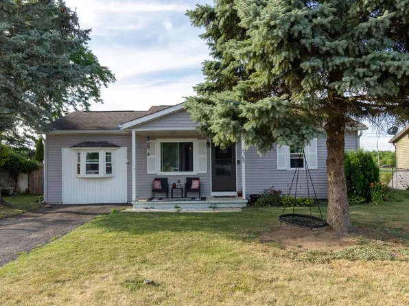 956 Kirkwood Dr, West Jefferson, OH 43162