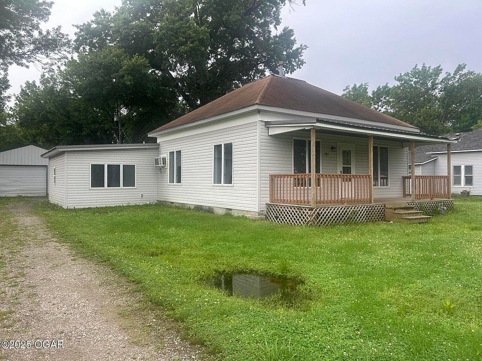 2nd image of 705 W Magnolia St