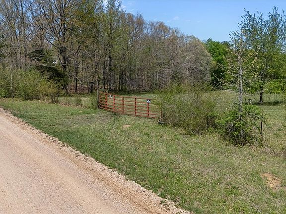 5th image of 1849 Humphreys Co Line Rd