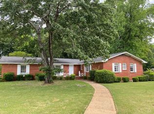 44 Southmont Dr, Tuscaloosa, AL 35405