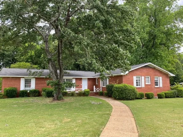 44 Southmont Dr, Tuscaloosa, AL 35405