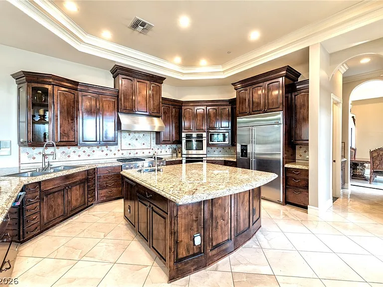 1581 Villa Rica Dr — Photo 3