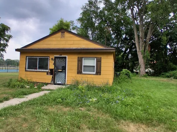 14572 Plainview Ave, Detroit, MI 48223