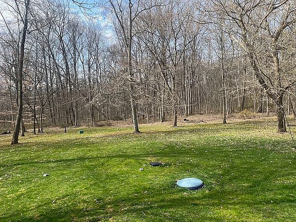 2nd image of 132 Taylor Way Dr