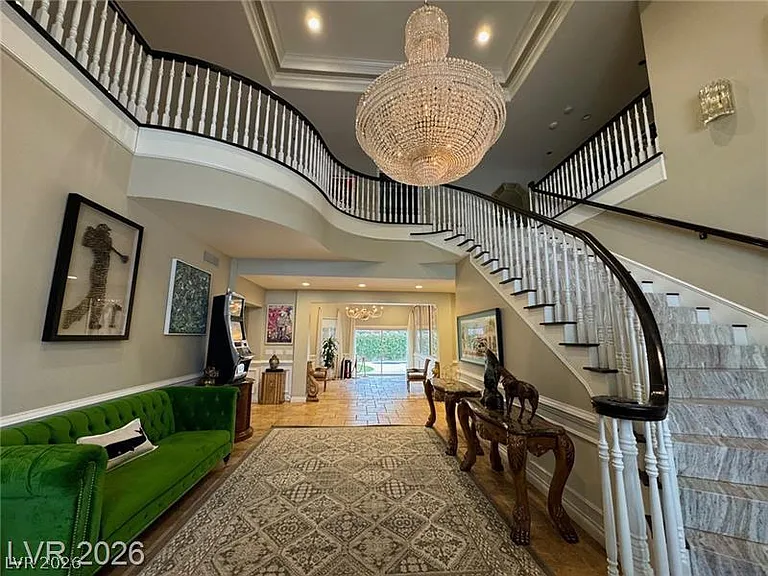 3160 Bel Air Dr — Photo 12