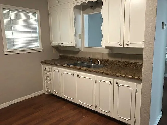 731 Ray Dr — Photo 9