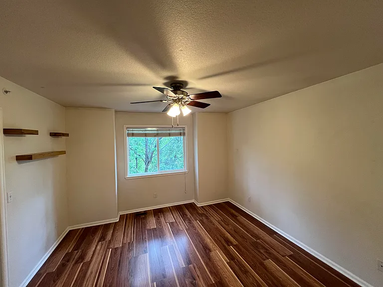 4953 Noble Park Pl — Photo 15