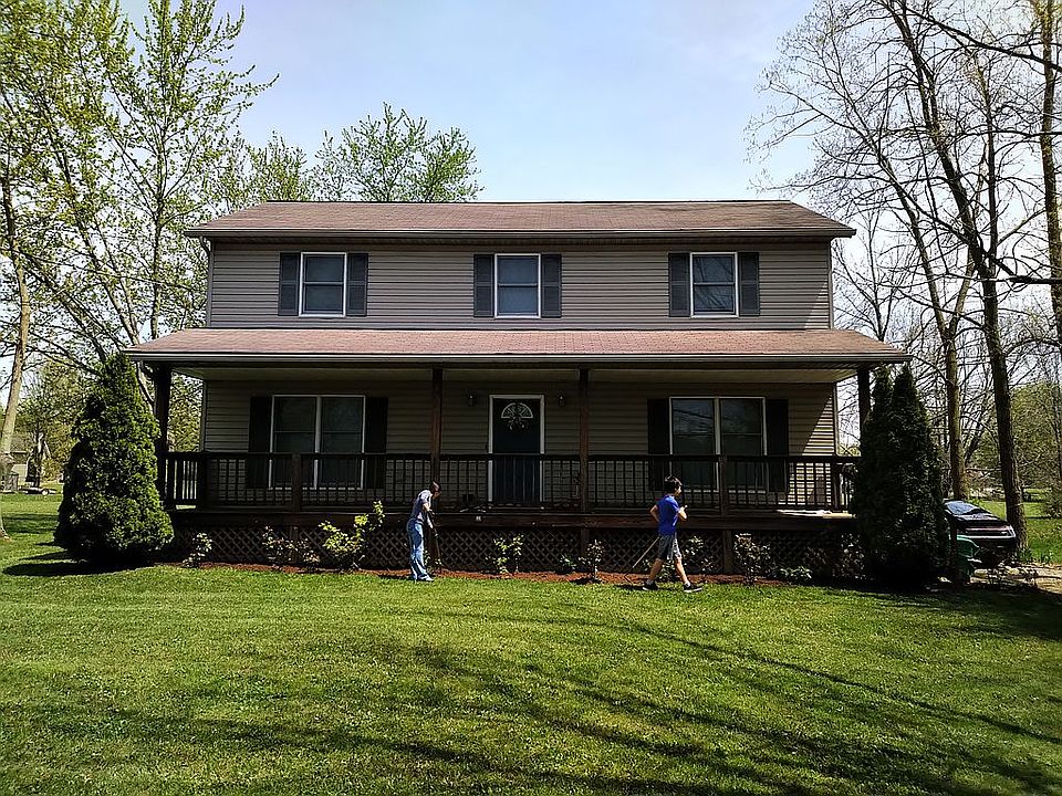 2nd image of 4164 Aspen Pl