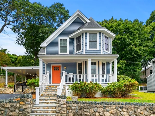 4 Fairmount Ter, Wakefield, MA 01880