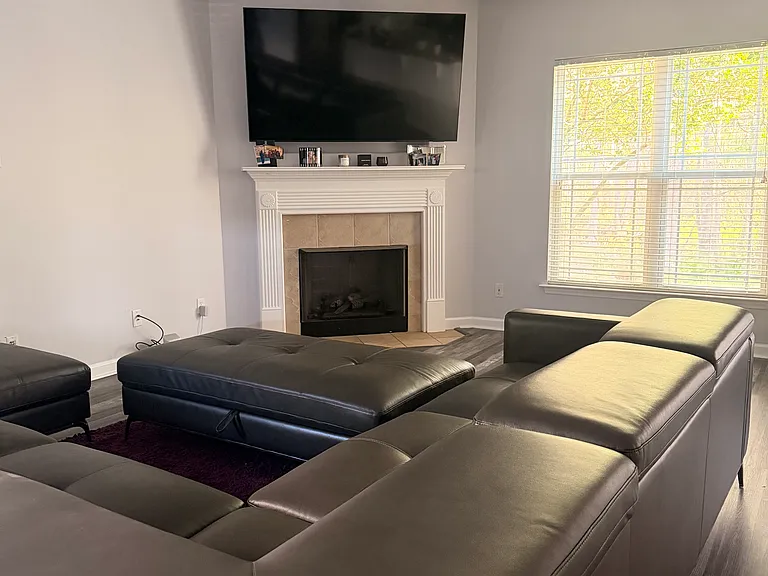 320 Summer Hill Way — Photo 5