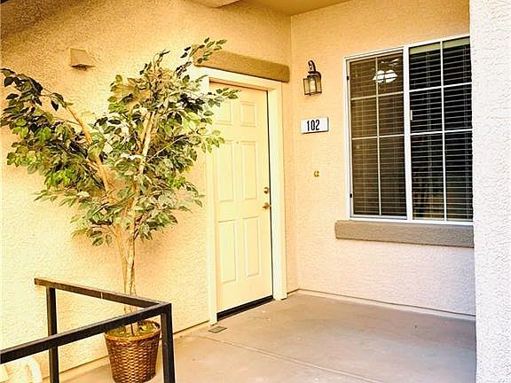 3rd image of 6775 Abruzzi Dr Unit 102