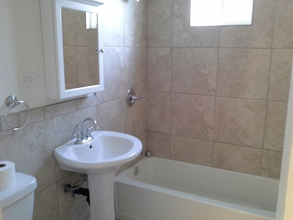 4th image of 736 Madison Ave APT B