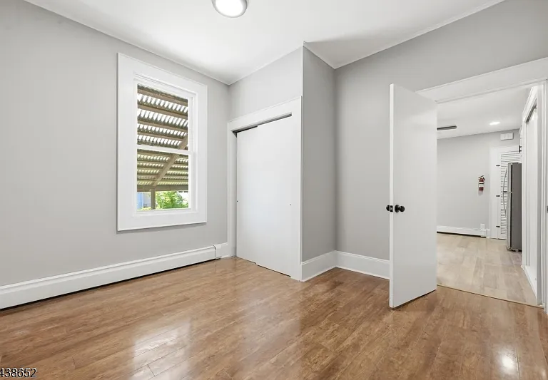 508 2nd St #2 — Photo 9