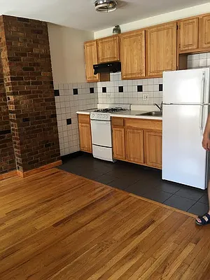 Rented by Ready Group | media 36