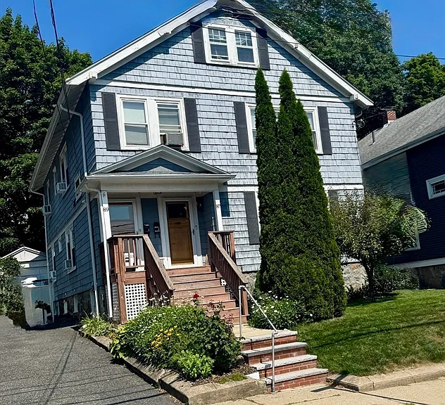 87 Willow St #2 — Photo 13