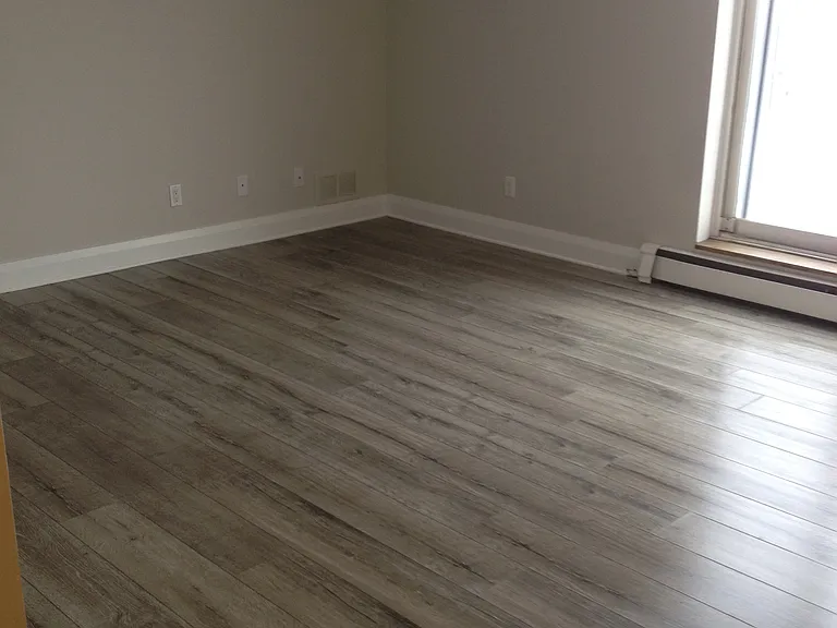 200 Bronson Ave — Photo 78