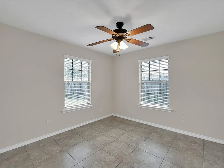 163 S Bend Ct #A — Photo 23