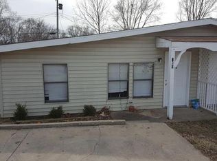 123 E Sunrise Dr, Belton, MO 64012