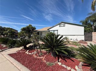 479 Carleton Ave, Claremont, CA 91711