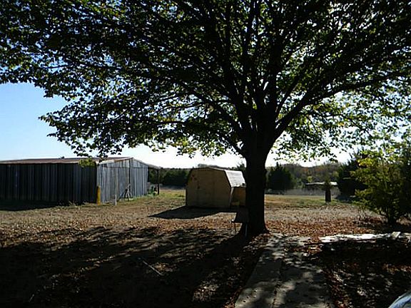 4th image of 9507 Twin Creeks Cir