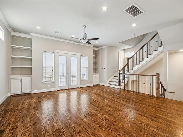 880 Wakefield Dr #C — Photo 11