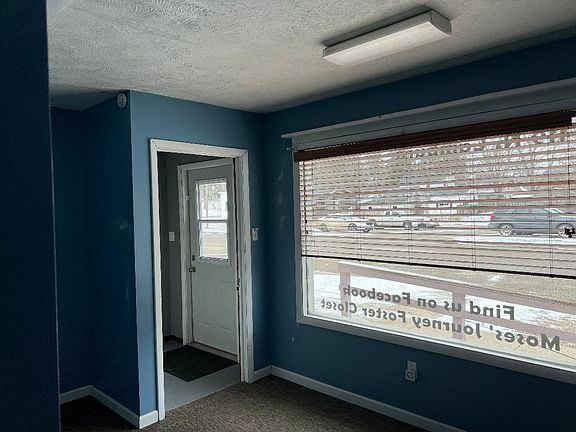 5th image of 119 N Camburn St