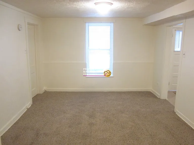 135 B St #1 — Photo 3