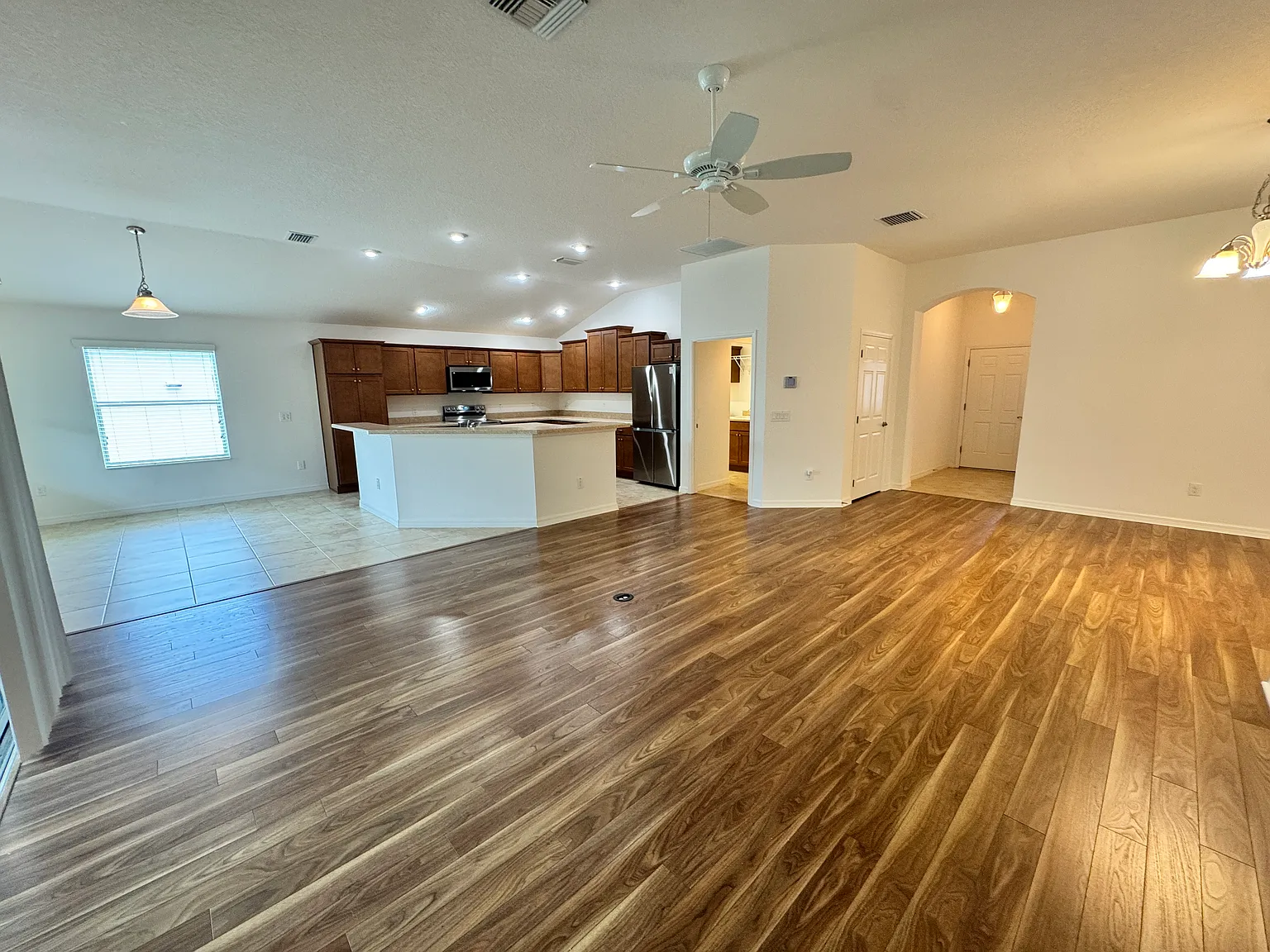 Nice 3 Beds 2 Baths in The Village of LaBelle — Photo 3