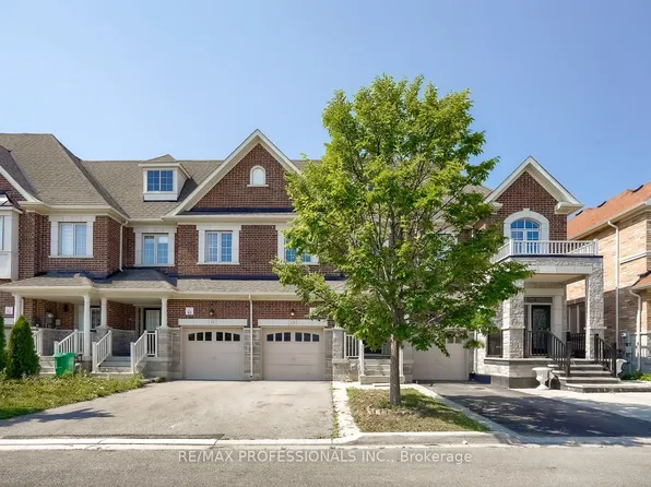 13 Yately St, Brampton, ON L7A 4R9