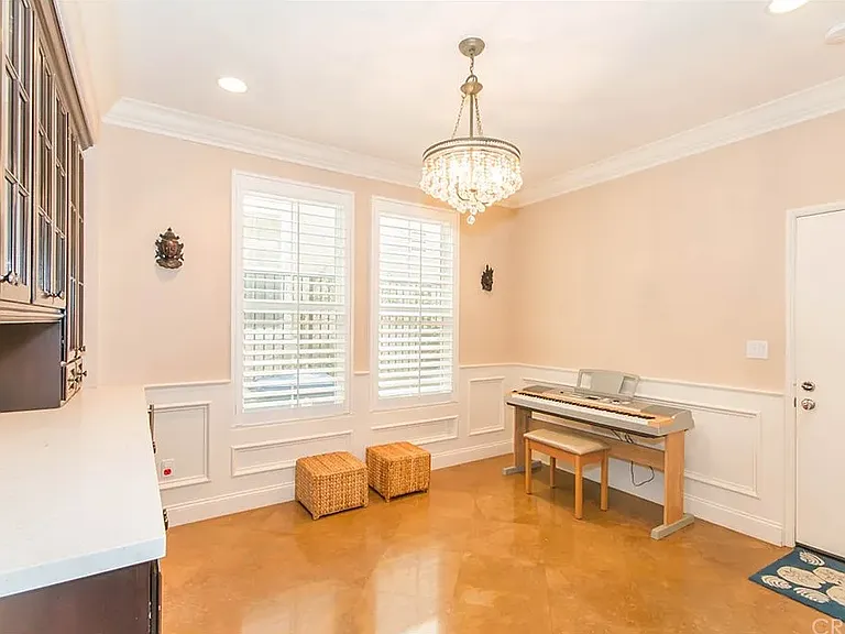 20703 Lugano Way — Photo 15