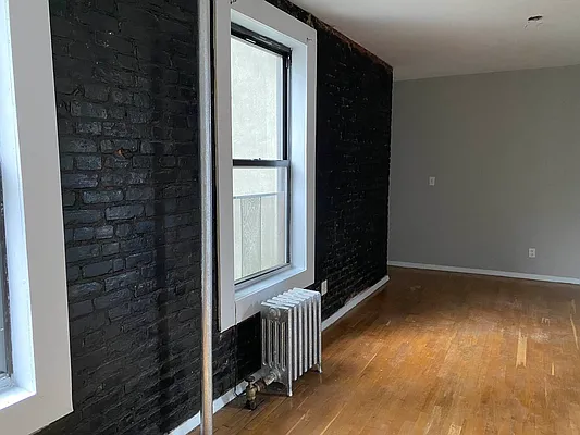 Rented by Premier One Realty LLC | media 15