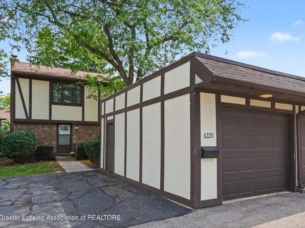 6220 Cobblers Dr, East Lansing, MI 48823