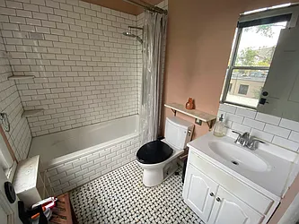 Rented by Premier Metro Realty Corp