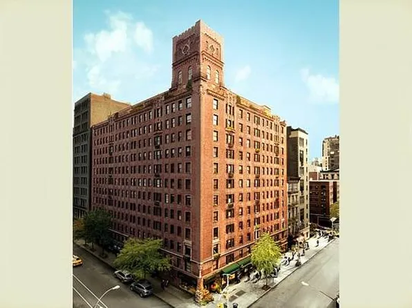 28 East 10th Street image 1 of 5