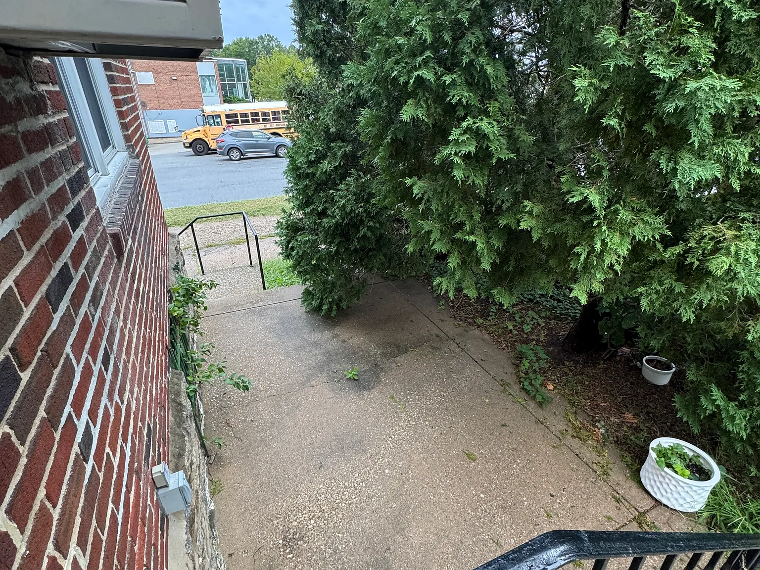 2 bed, 1600 sqft, $1,700 — Photo 4