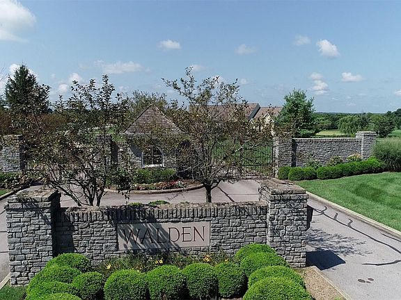 5th image of 210 Walden Way