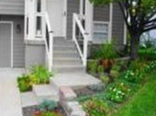 1442 NW Foxboro Rd, Blue Springs, MO 64015