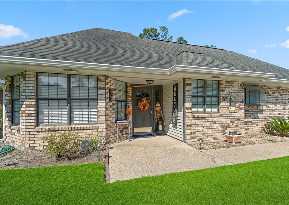 1st image of 2203 Westdale Ct