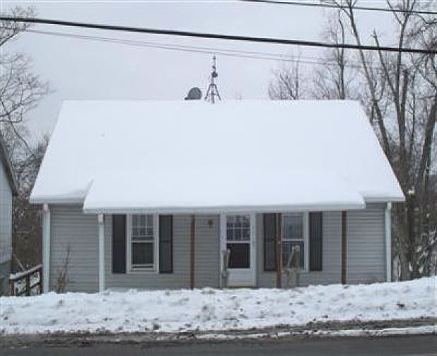 1st image of 214 S Main St