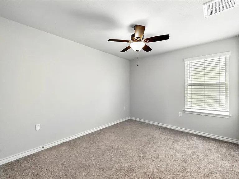 11921 Cimaizon Dr — Photo 10