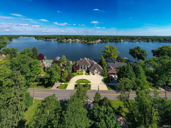 1619 Greenleaf Blvd, Elkhart, IN 46514