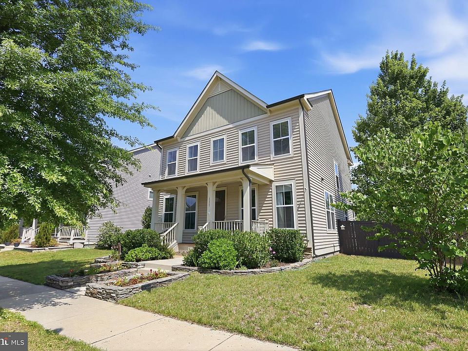 1st image of 111 Rosemary Ln