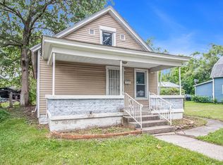1046 N Elmer St, South Bend, IN 46628