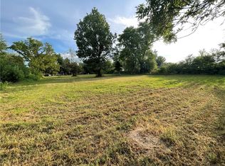 631 Bliss St, Centerton, AR 72719