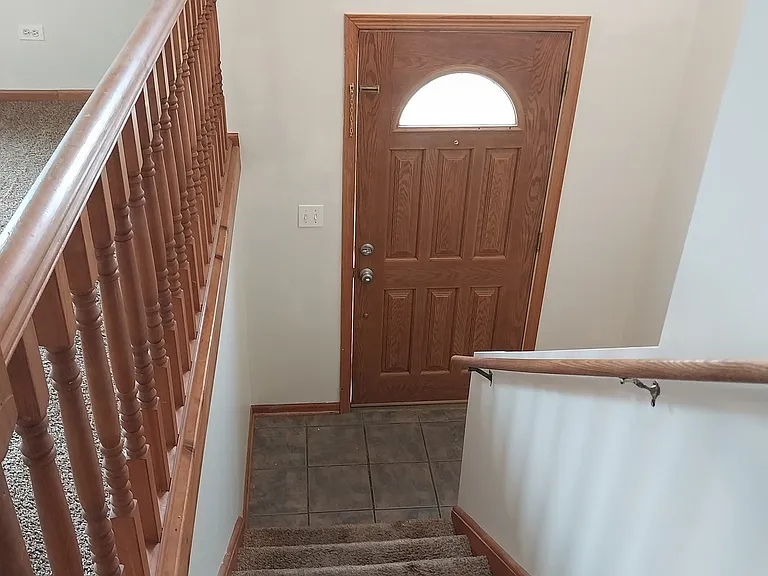 5420 Hillside Dr — Photo 11