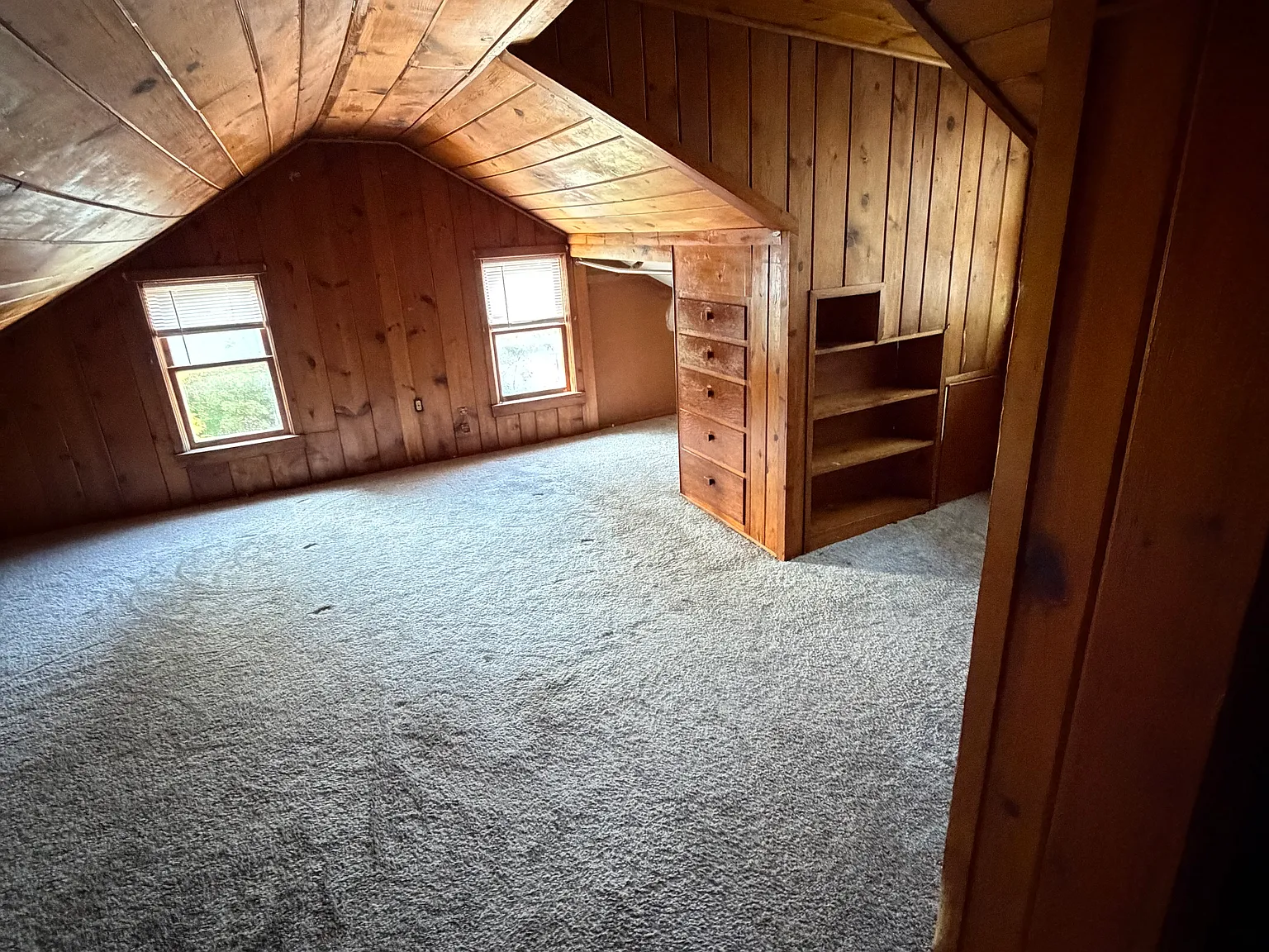 2 bed, 1092 sqft, $1,300 — Photo 1